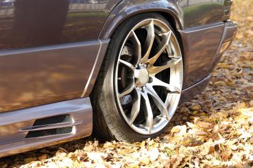 Rieger Seitenschweller rechts für Mercedes 190 (W201) ABS schwarz matt (Lackierung erforderlich) Y 00025049