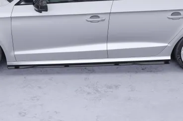 CSR Seitenschweller mit ABE für Audi A3 8V Limo SS588-C Carbon Look Hochglanz (keine Lackierung erforderlich)