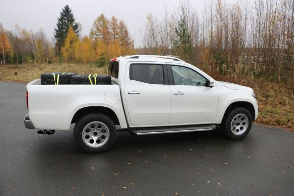 Fox passend für Mercedes X-Klasse 4matic Endrohrsystem Ausgang rechts am Fahrzeug - 2x115x85 Typ 38 rechts MB230010-348