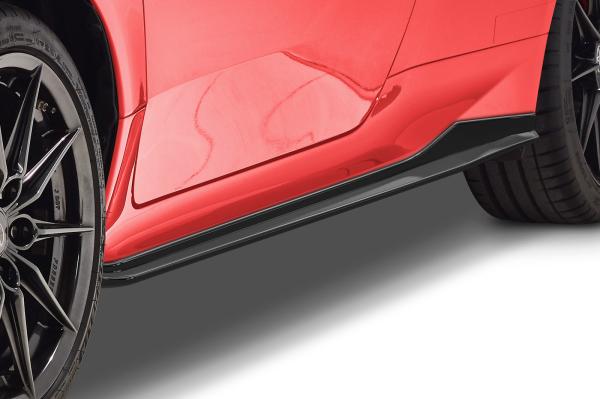 CSR Seitenschweller mit ABE für Toyota GR Yaris (XP21) SS481-G Glossy schwarz Hochglanz (keine Lackierung erforderlich)