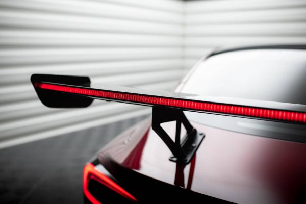 Maxton Design Carbon Spoiler + LED für Tesla Model 3